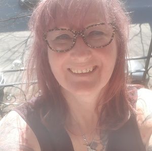 Meet your Posher, Martine